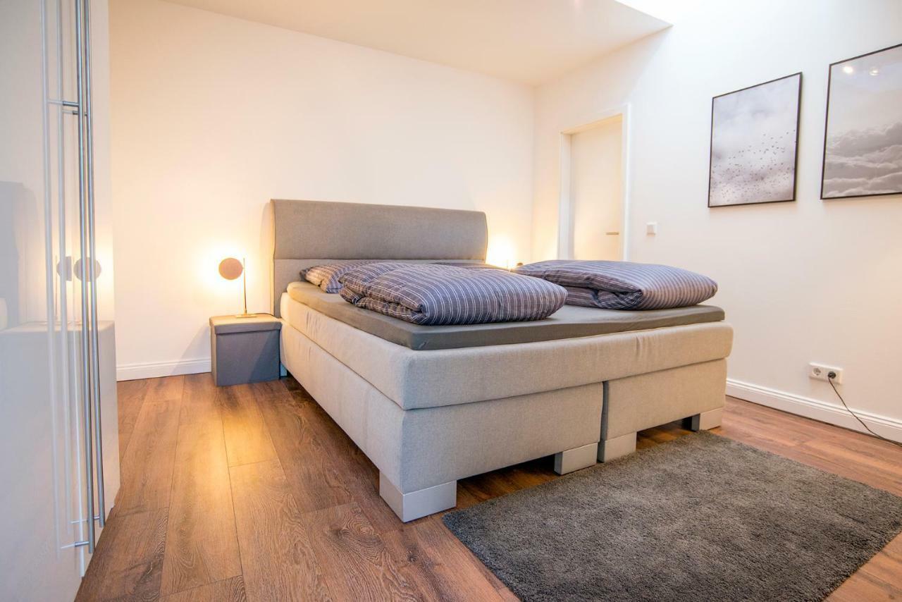 White Lofty Und White Studio Düsseldorf Esterno foto