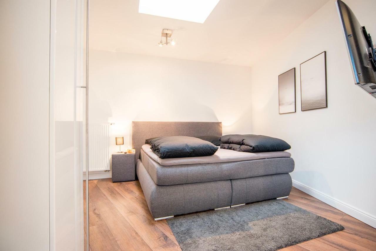 White Lofty Und White Studio Düsseldorf Esterno foto